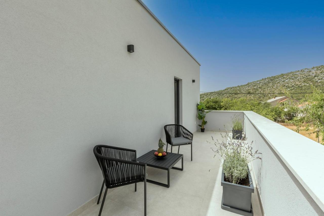 Luxury Villa Diana With Heated Pool And Jacuzzi Dograde Exterior foto