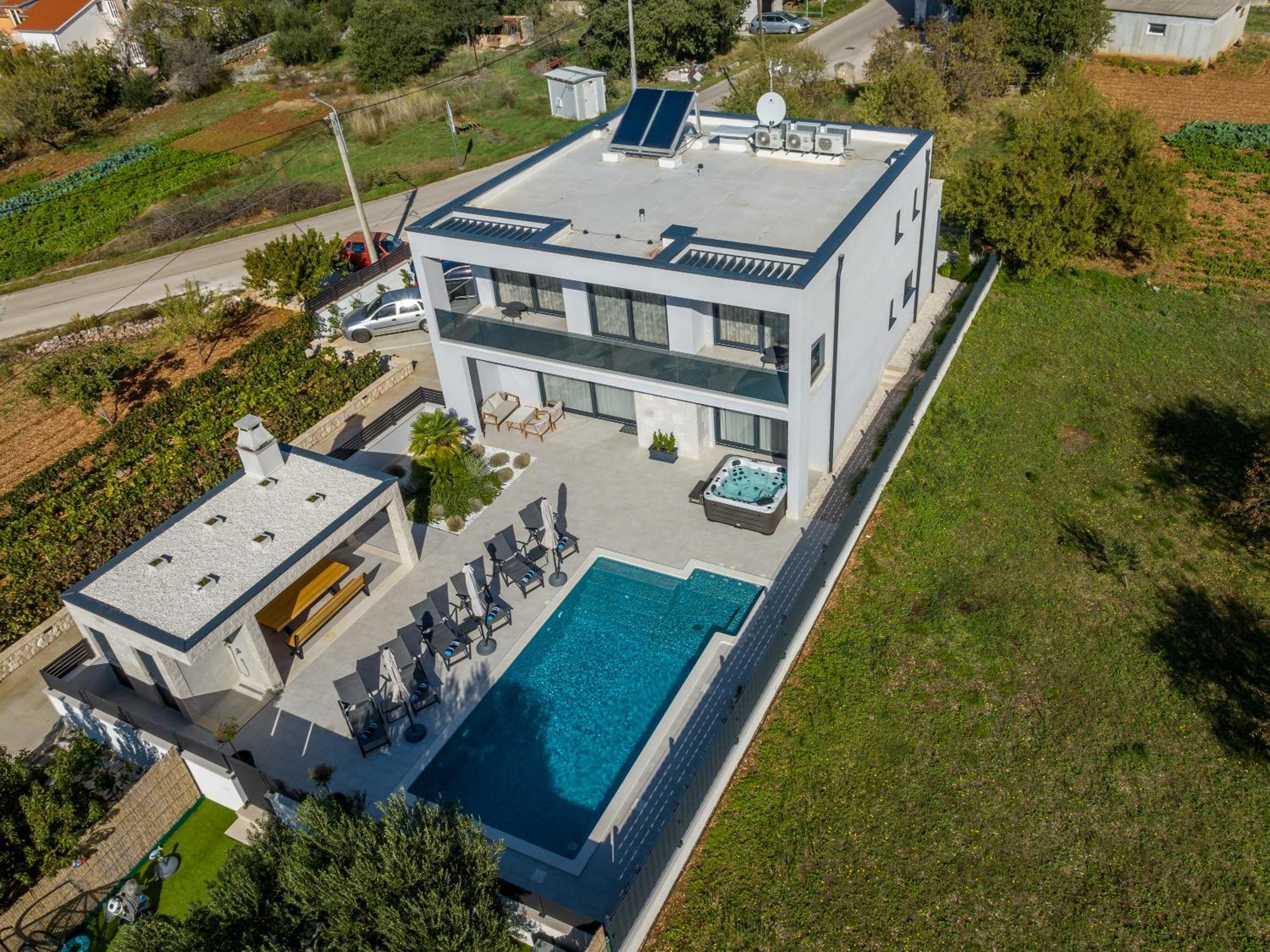 Luxury Villa Diana With Heated Pool And Jacuzzi Dograde Exterior foto